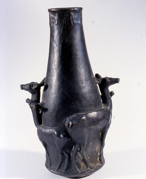 Duilio Cambellotti, Vaso dei cervi o vaso dei cerbiatti, 1903-1906