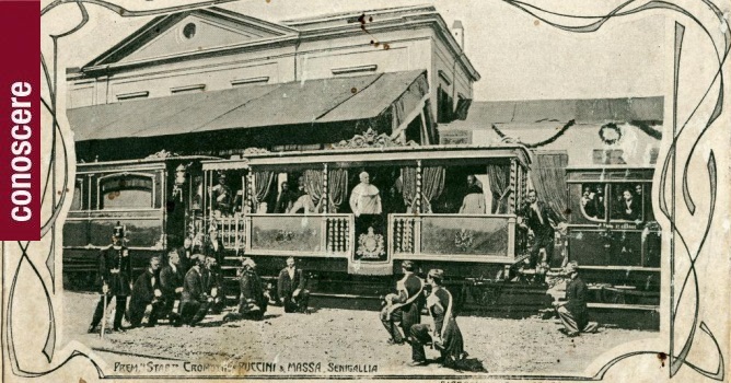 Pio IX sul vagone Belvedere del treno papale alla stazione di Velletri, 1863 (Museo di Roma)
