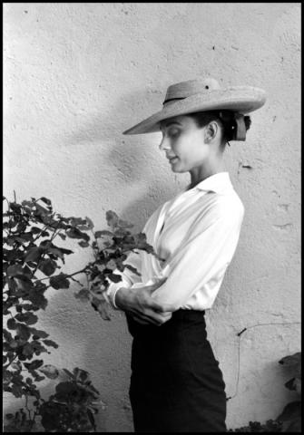 Inge Morath, Audrey Hepburn sul set di "Unforgiven", Messico, 1959