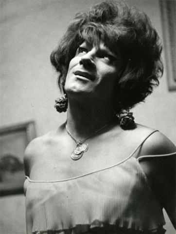 Lisetta Carmi, I Travestiti, La Gitana,1968 c.@Lisetta Carmi, courtesy Martini & Ronchetti 