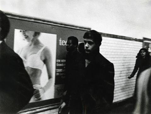 Lisetta Carmi, La Metropolitana,Parigi,1965 @Lisetta Carmi, courtesy Martini & Ronchetti 