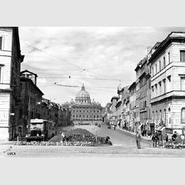 La spina di Borgo è demolita fino a piazza Scossacavalli, agosto 1937
