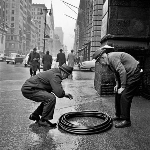 © Vivian Maier/Maloof Collection, Courtesy Howard Greenberg Gallery, New York